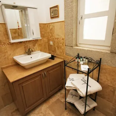 By Zeyno Butik 2* 알라카티