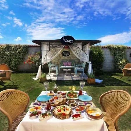 By Zeyno Butik 2* Αλακάτι